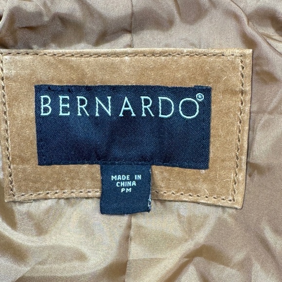 Bernardo Genuine Leather Suede Camel Tan Boho Coastal Cowgirl Jacket Size PM - Picture 16 of 17